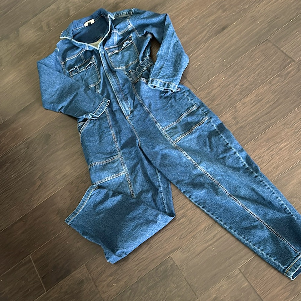 Universal Thread Blue Denim jeans jumpsuit pantsuit size 10